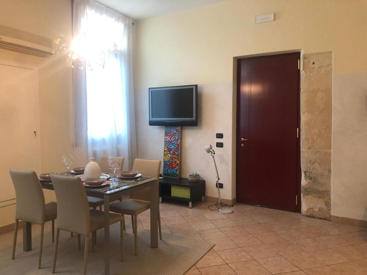 Apartamento Casa Charleston dimora smart al Duomo Padua Exterior foto